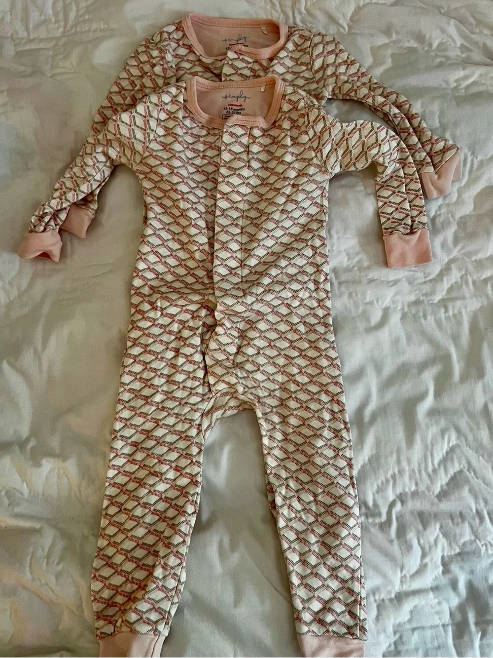 Magnetic Me - Magnetic Closure Pajamas - Lot of 2